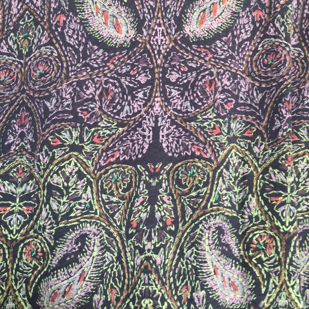 🌺 Lucky Brand Purple and Green Paisley Top Sz L - Picture 4 of 7